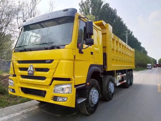 Χρησιμοποιημένο Howo 8x4 12 τροχών φορτηγά απορρίψεων 375 hp κινητήρας ντίζελ φορτηγό χωματερή χωρίς ESC
