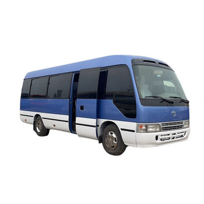 30 θέσεις Χρησιμοποιούμενο λεωφορείο Toyota Coaster με πρότυπο εκπομπών Euro 3 και χειροκίνητο κιβώτιο ταχυτήτων