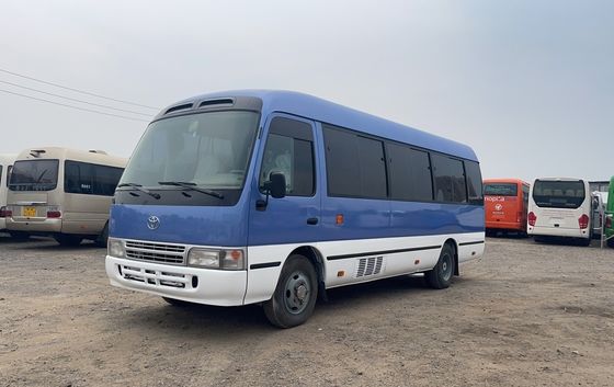Καλώς ανακαινισμένο Toyota Coaster 29 θέσεις Διακινούμενο Windows λεωφορείο με DF5S410 κιβώτιο ταχυτήτων