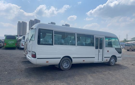 Καύσιμο 30 θέσεων Toyota Coaster Bus Καλή κατάσταση LHD Χρησιμοποιημένος κινητήρας ντίζελ 6900*2010*2600