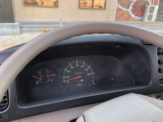 Μέγιστη ροπή 340Nm/rpm Ντίζελ 29 θέσεις Χρησιμοποιημένα λεωφορεία Toyota Coaster με δεξαμενή πετρελαίου 300L