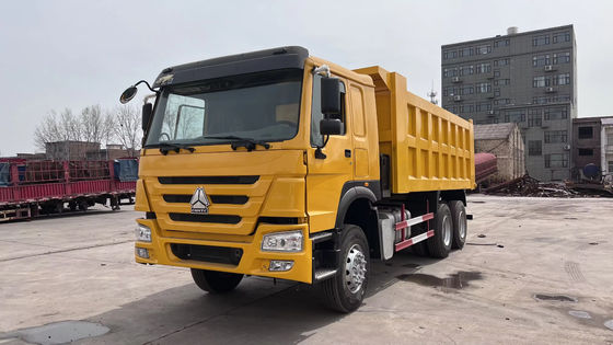 Howo 6x4 40 τόνων 45 τόνων Κίτρινο φορτηγό απορριμμάτων για βαριά κατασκευαστικά έργα
